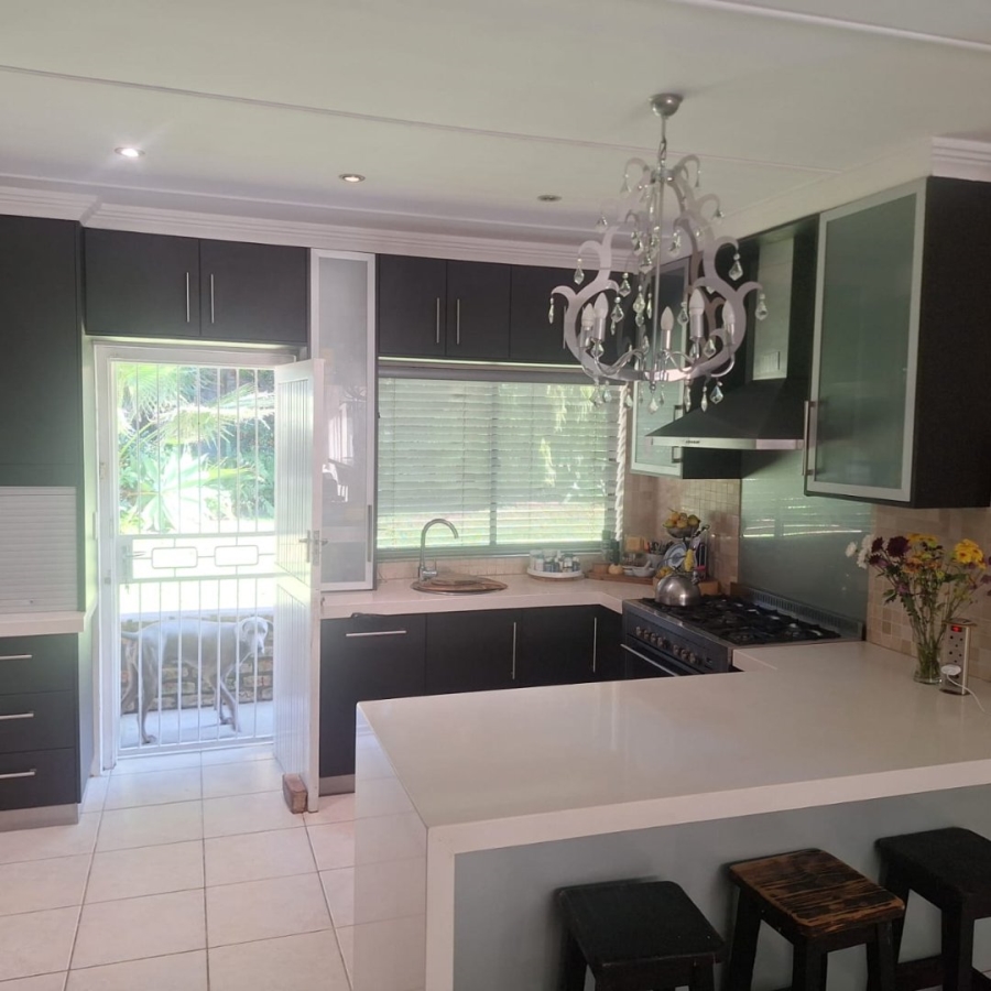 4 Bedroom Property for Sale in Nahoon Valley Park Eastern Cape